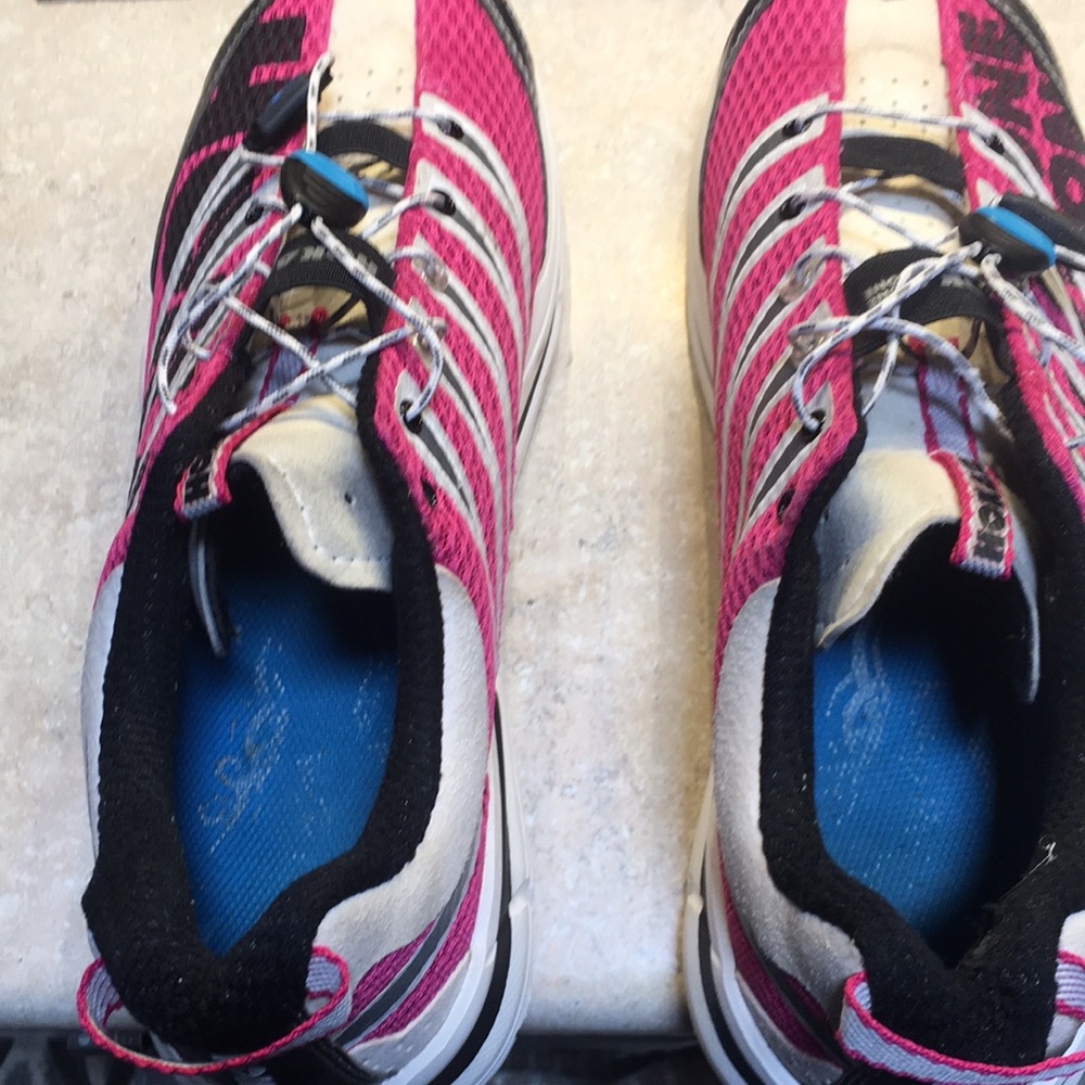 Womens 9.5 Hoka